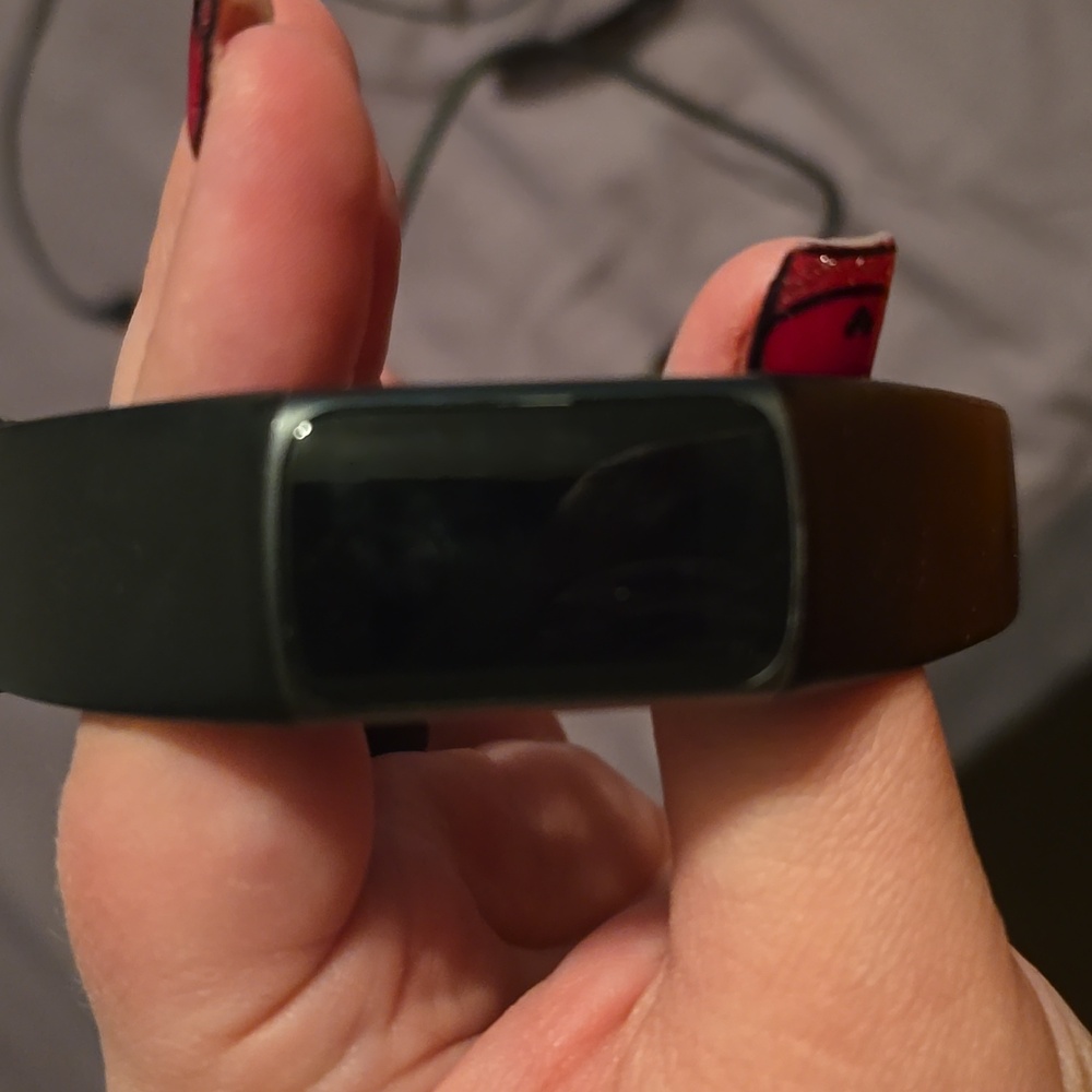 Fitbit bundle - Picture 3 of 6
